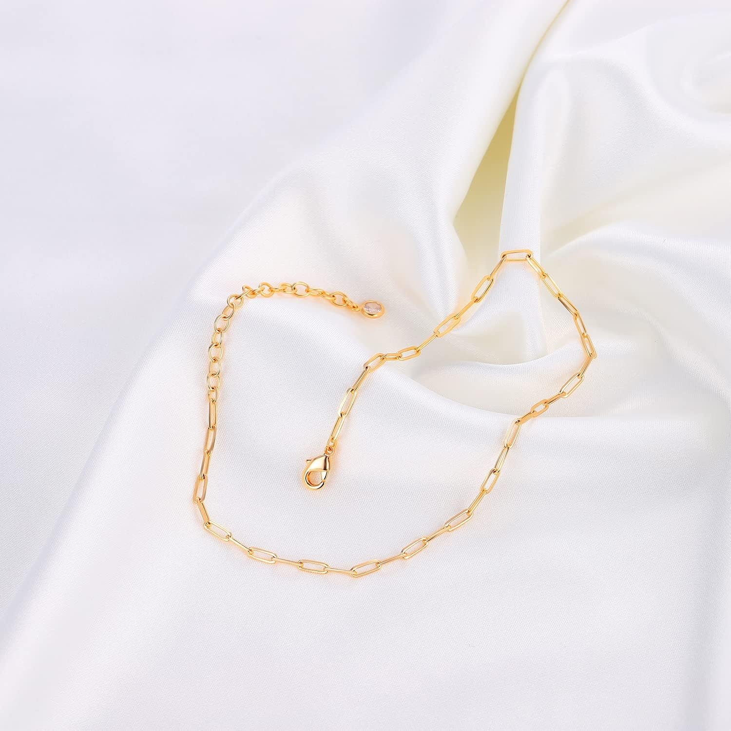 image:imageMEVECCO Anklet for Women Gold Chain 14K Gold Plated Dainty Boho Beach Summer Simple Foot Jewelry Ankle BraceletPaperClip Chain Thin