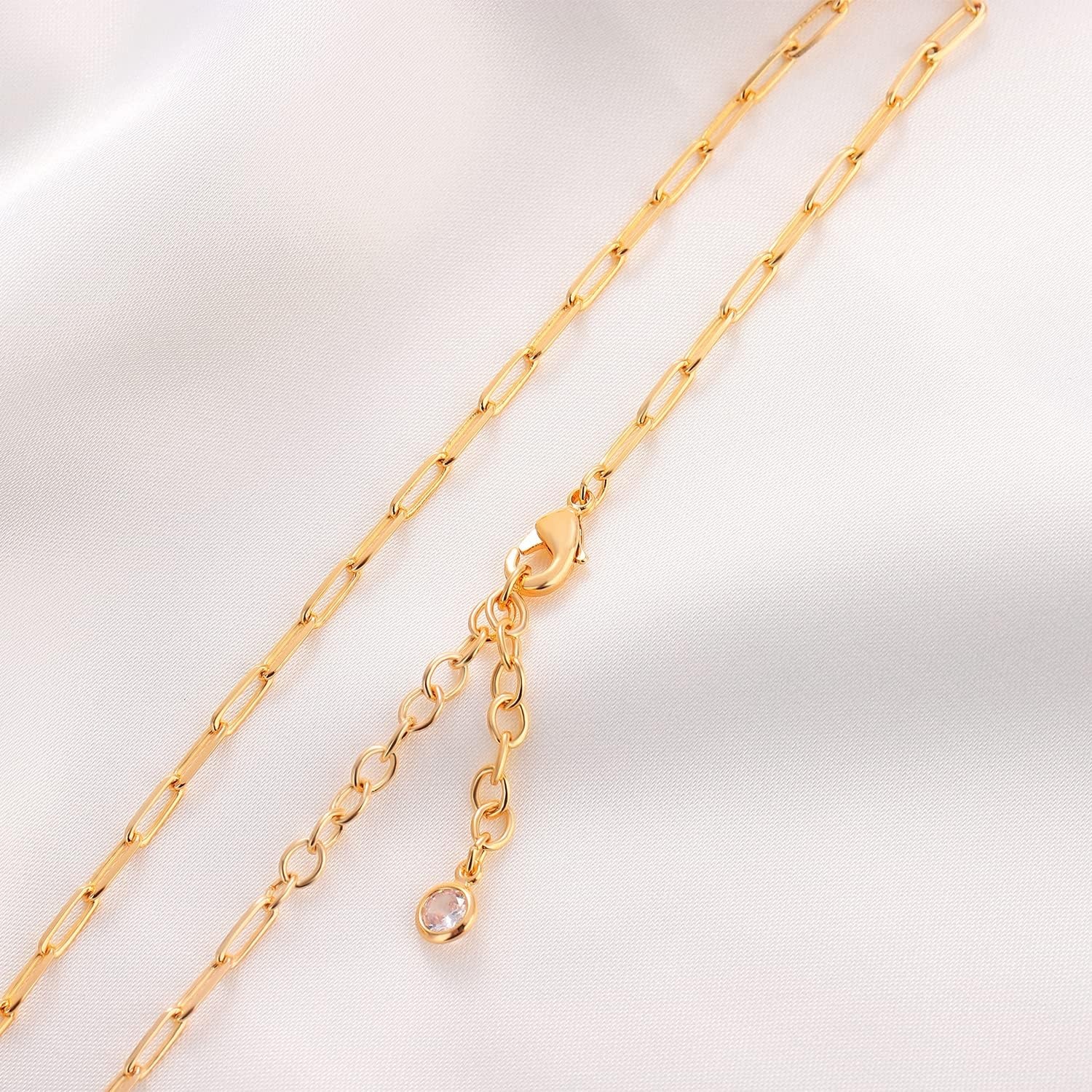 image:imageMEVECCO Anklet for Women Gold Chain 14K Gold Plated Dainty Boho Beach Summer Simple Foot Jewelry Ankle BraceletPaperClip Chain Thin