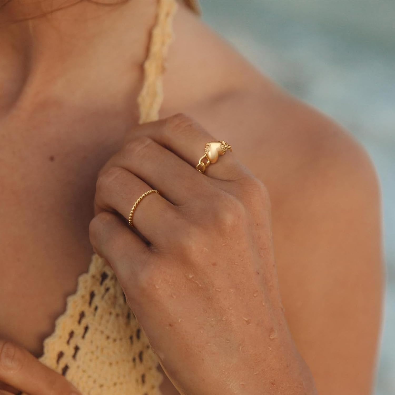 image:imageMEVECCO Gold Dainty Heart Ring 18K Gold Plated Link Band Stackable Minimalist Heart Rings for Women Trendy Fashion Jewelry