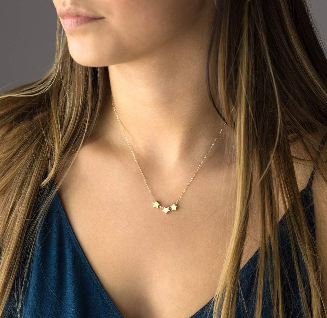 image:imageMEVECCO Lucky Star Pendant Necklaces18k Gold Plated Three Stars Handmade Generations Necklace for Grandma 3 Circles Necklace Mom Granddaughter Mothers Day Jewelry Birthday GiftStars