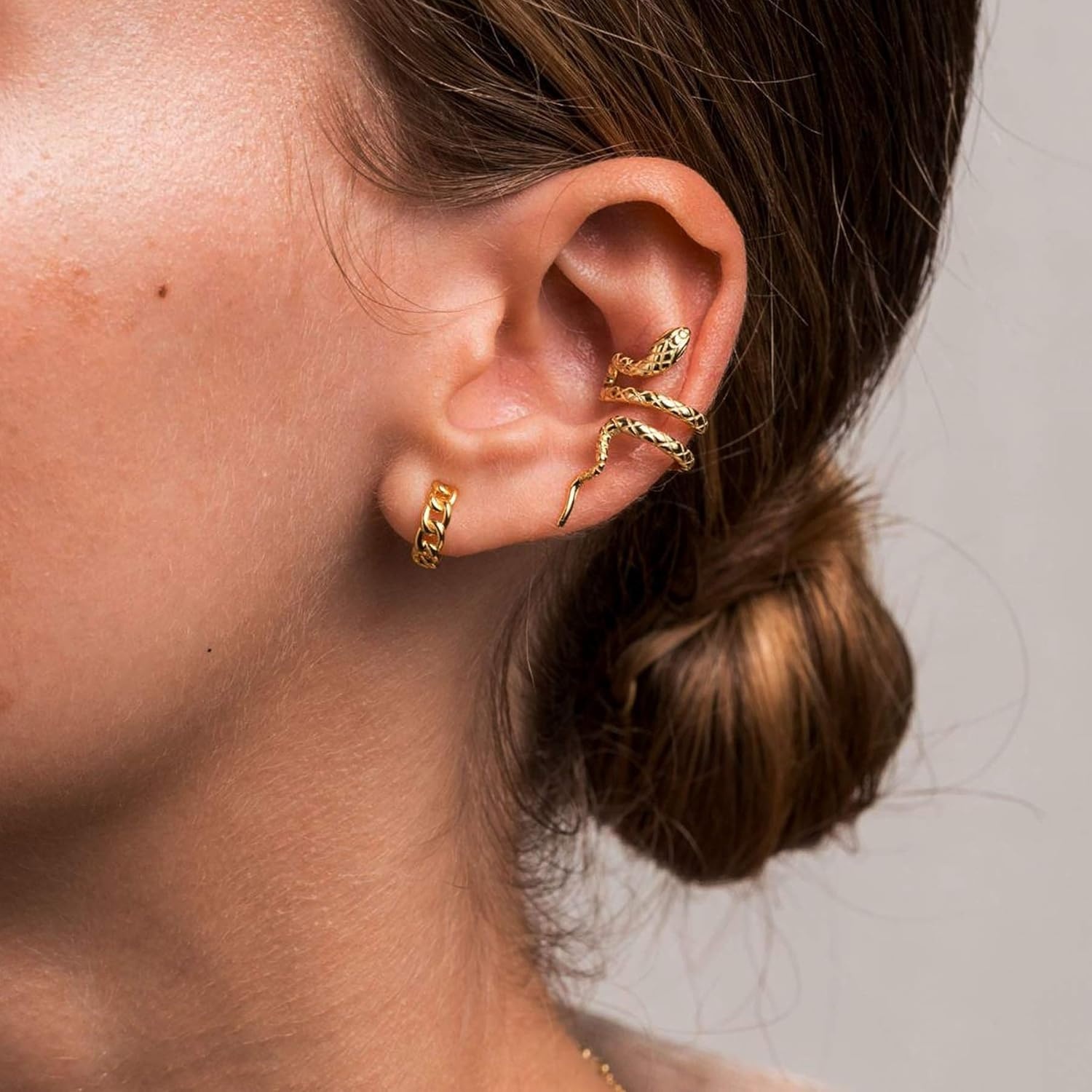 image:imageMEVECCO Gold Hoop Earrings for Women 18K Gold Plated Huggie Earrings Handmade Simple Minimalism Hoop Hypoallergenic Earrings for Everyday JewelryChain Hoop