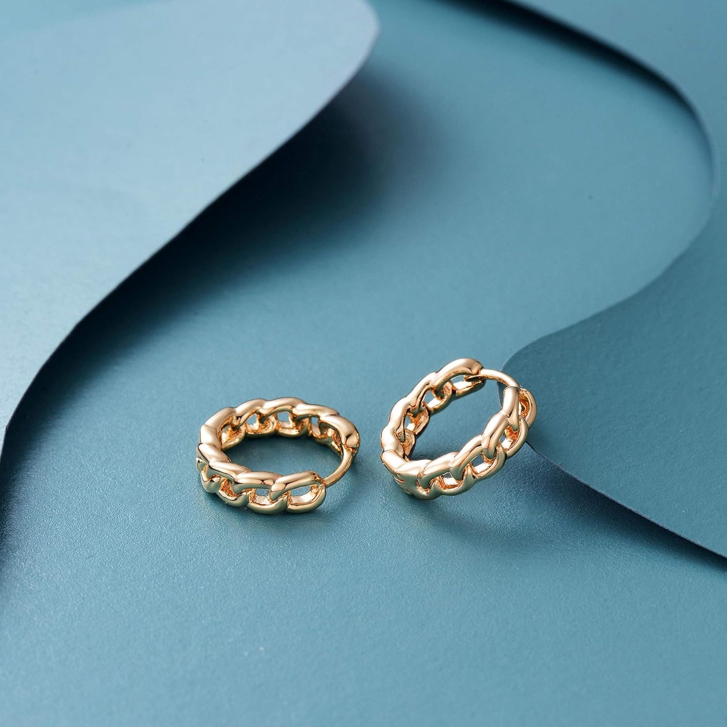 image:imageMEVECCO Gold Hoop Earrings for Women 18K Gold Plated Huggie Earrings Handmade Simple Minimalism Hoop Hypoallergenic Earrings for Everyday JewelryChain Hoop