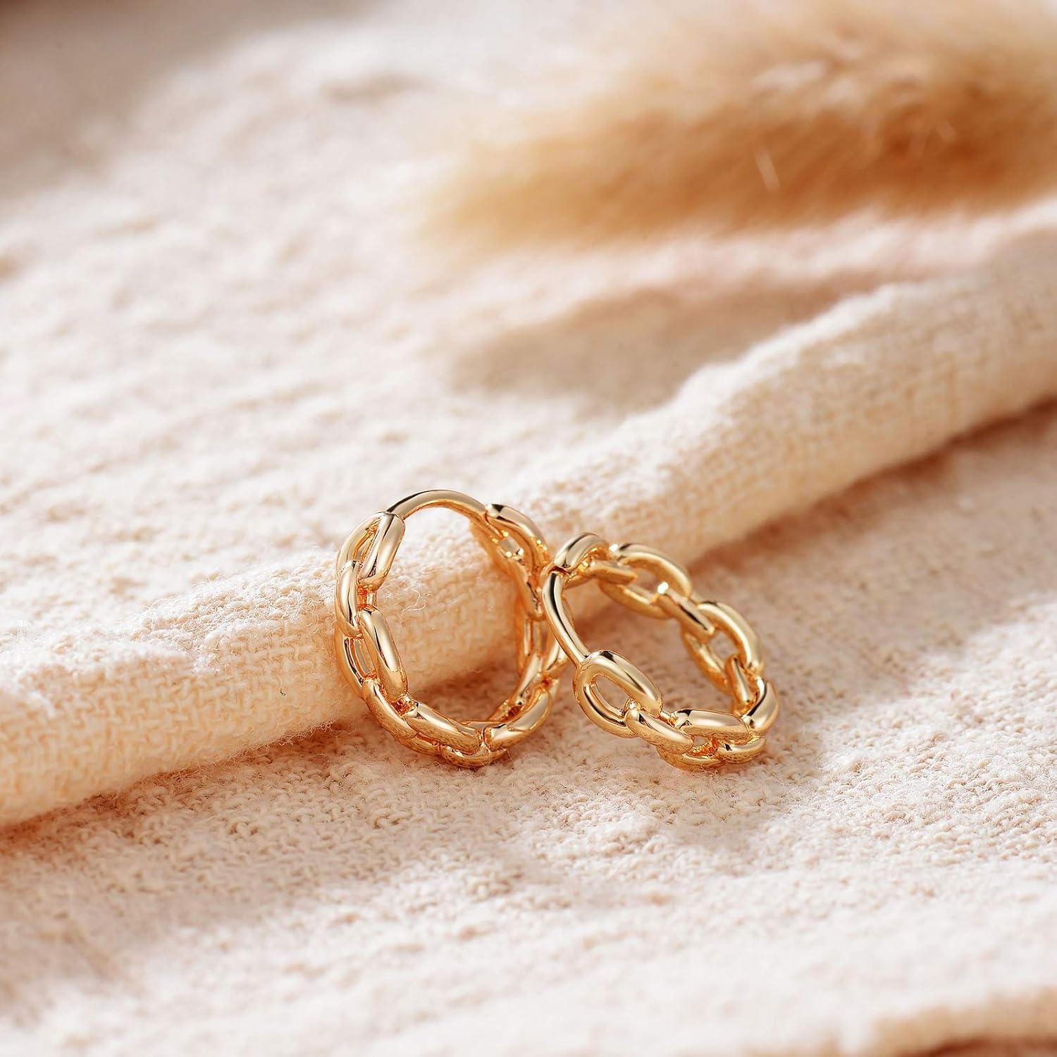 image:imageMEVECCO Gold Hoop Earrings for Women 18K Gold Plated Huggie Earrings for Everyday JewelryInterlink