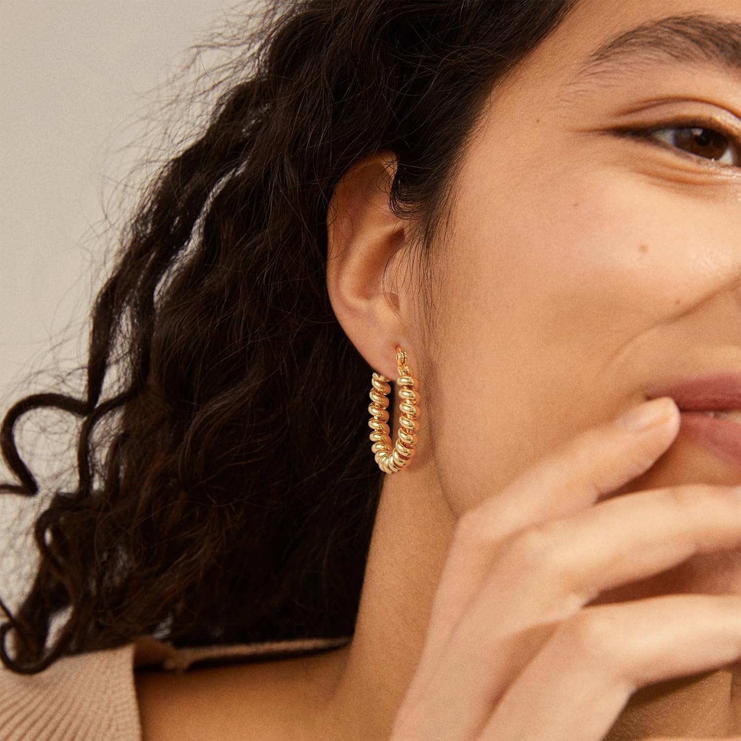 image:imageMEVECCO Gold Hoop Earrings for Women 18K Gold Plated Oval Hoop Earrings Simple Hypoallergenic Big Hoop Chunky Earrings Jewelry for HerCoil